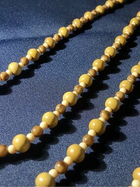 Vintage Tan, Brown, & off white wooden Beaded Necklace